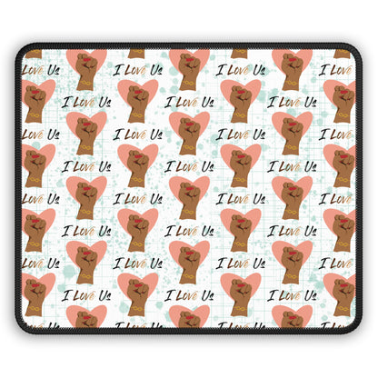 I Love Us White Repeat Gaming Mouse Pad